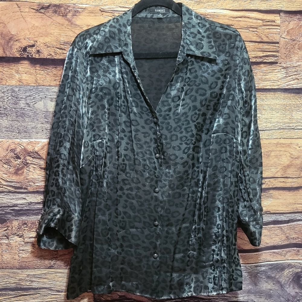 Womens Blouse‎